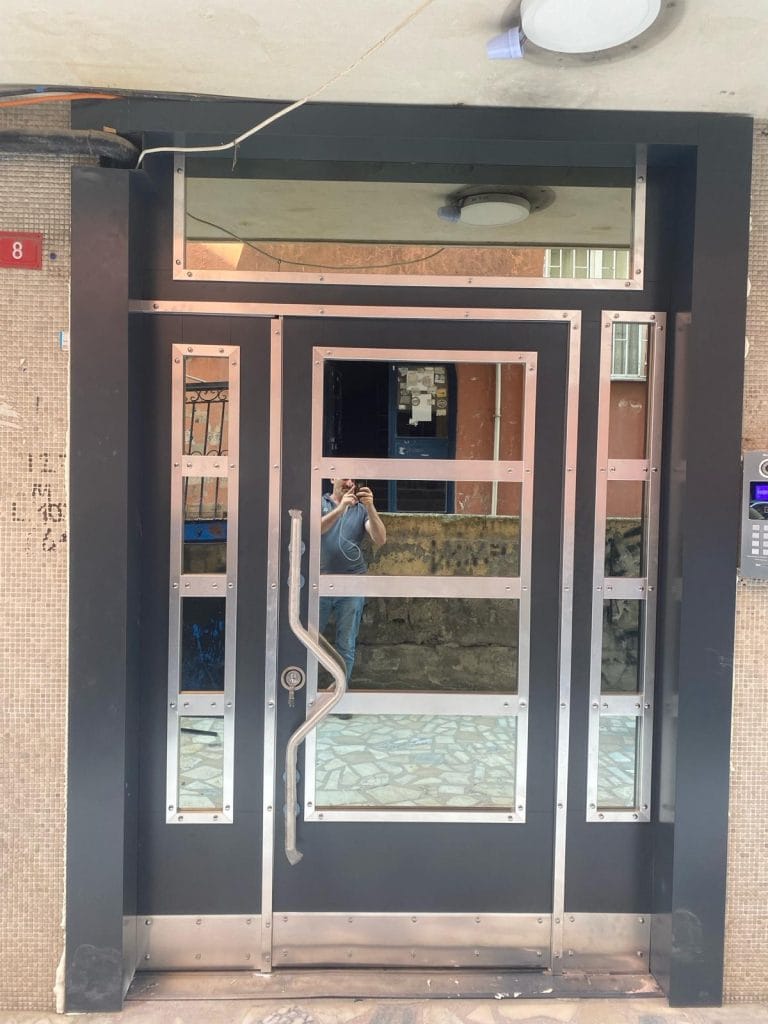 Azm-508 Villa ve Bina giriş kapısı