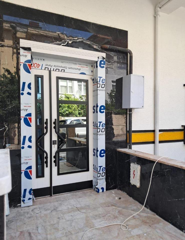 Azm-506 Villa ve Bina giriş kapısı