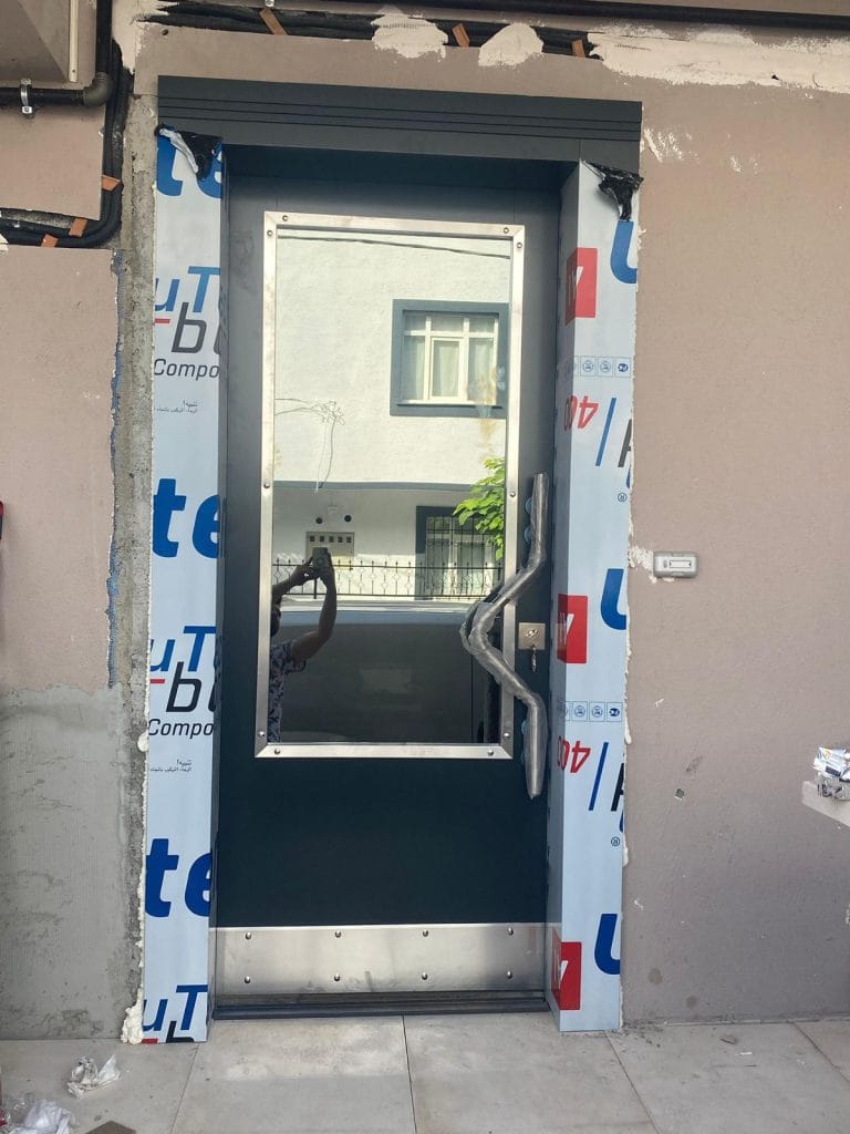 Azm-507 Villa ve Bina giriş kapısı